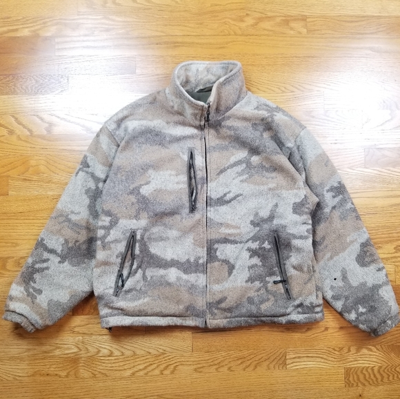 Cabelas Outfitter Camo Wooltimate 